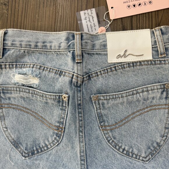 OH POLLY CROSS OVER DENIM LIGHT WASH BLUE JEANS - US 6 (PETITE) - Picture 6 of 6